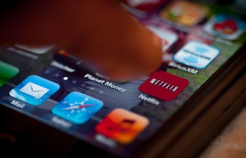 Schroders votes against pay at Netflix and Hermes