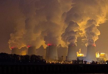 China accelerates coal plant construction