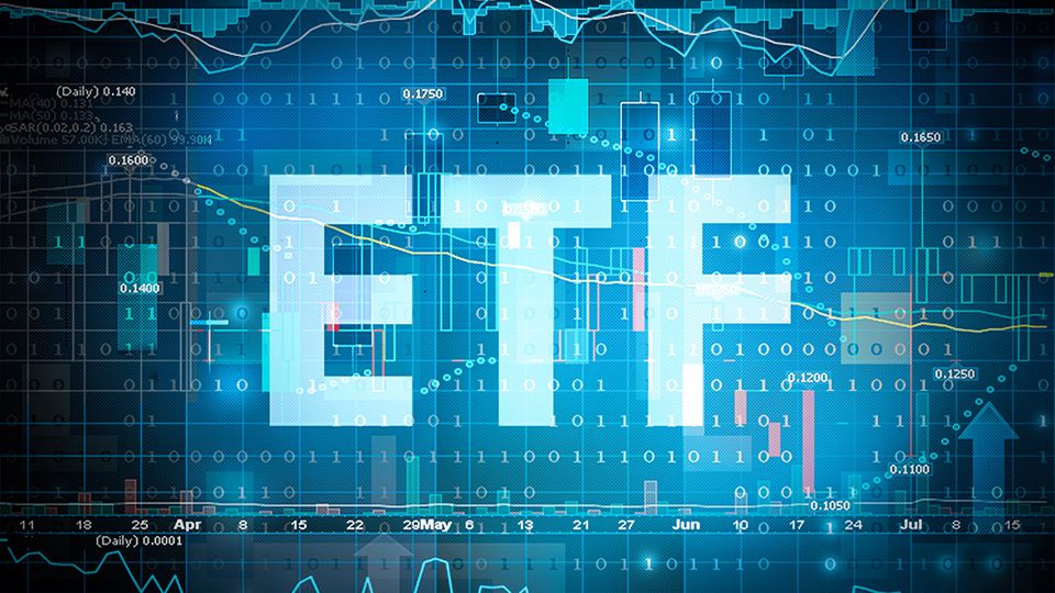 Article 9 ETFs underperform Article 8 counterparts on SFDR indicators